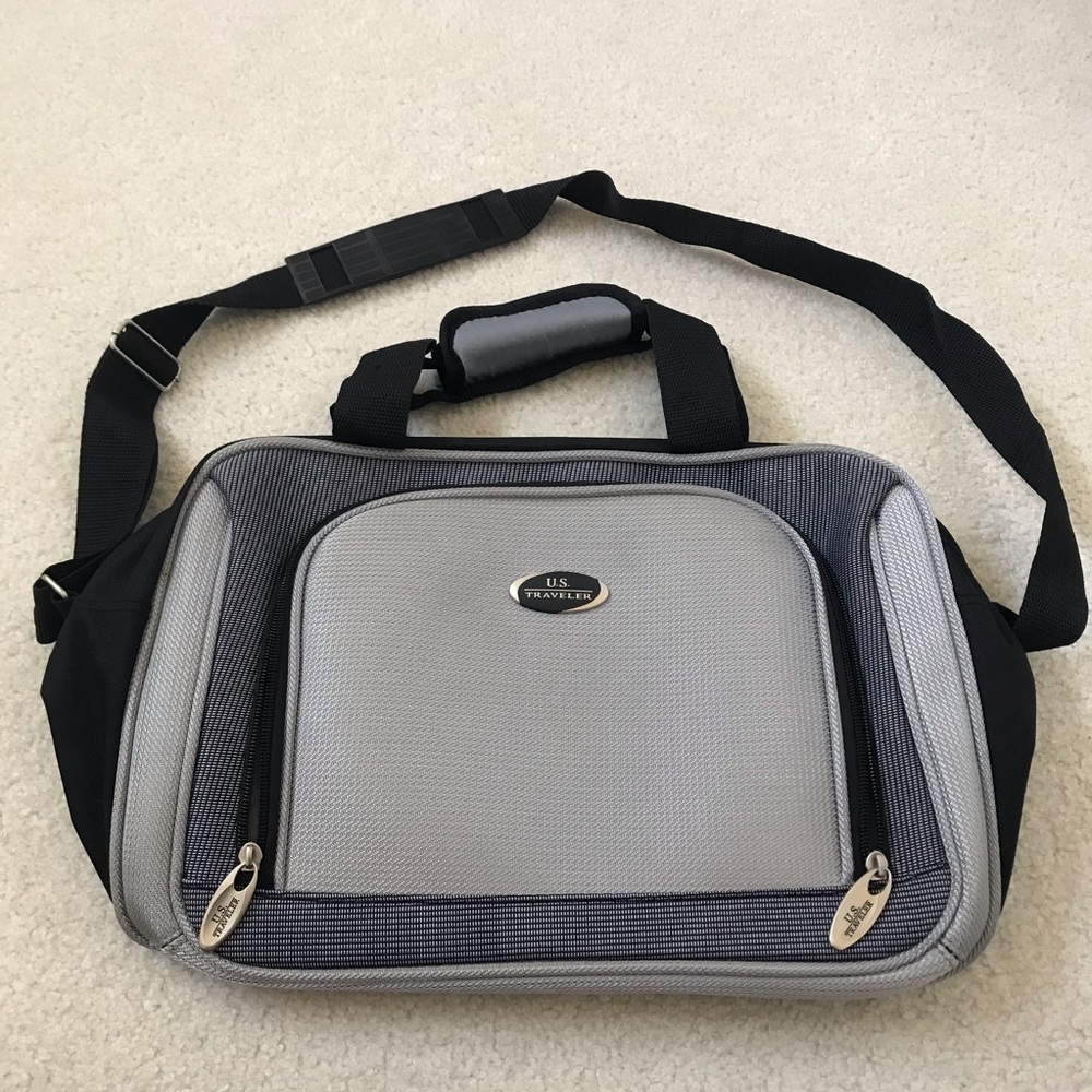 US Traveler 15" Travel Tote Bag - Silver/Black